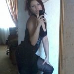 Молодая девушка не против пососать конфету в поиске приятных интимных отношений с мужчиной в Улан-Удэ